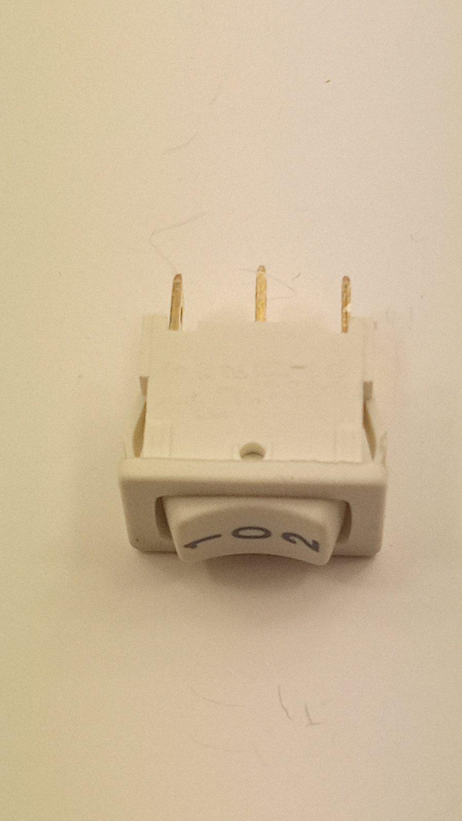 Вимикач 1808.1114 3pin 6A-250V (14043)