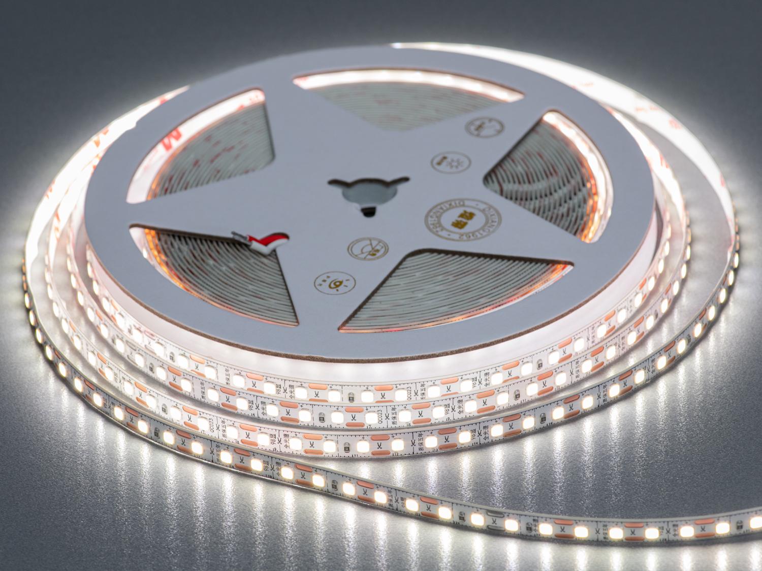 Світлодіодна стрічка 24 В 120 діодів на метр 8 мм Нейтральний білий (P24-2835-120-NW-20-8) - фото 1 Світлодіодна стрічка 24 В 120 діодів на метр 8 мм Нейтральний білий (P24-2835-120-NW-20-8) - фото 1