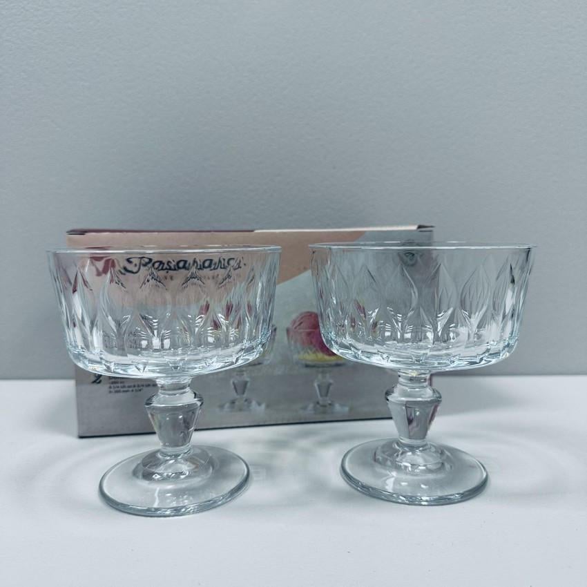 Набір креманок для морозива Pasabahce Leafy 440414 260 мл 2 шт. (2523800349) Набір креманок для морозива Pasabahce Leafy 440414 260 мл 2 шт. (2523800349)