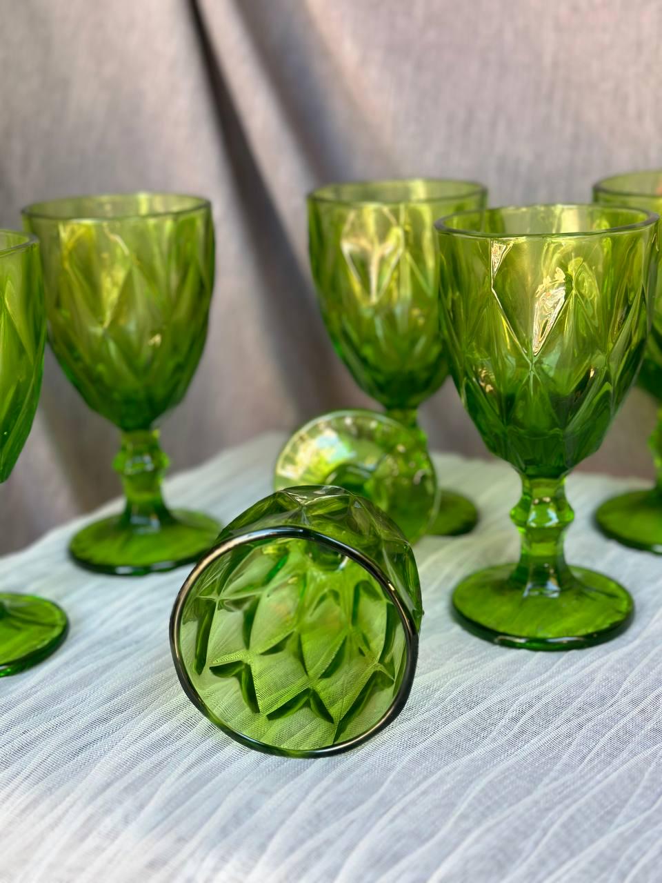 Набір келихів для вина TS Kitchen HP034GRR з товстого скла гранованих фігурних 6 шт. по 200 мл Салатовий (HP034GRR) - фото 3 Набір келихів для вина TS Kitchen HP034GRR з товстого скла гранованих фігурних 6 шт. по 200 мл Салатовий (HP034GRR) - фото 3