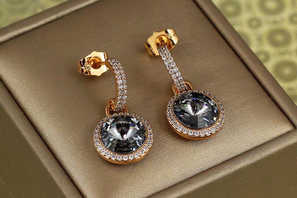 Серьги подвески Xuping Jewelry Сваровски Романс с черными камнями 2,8 см Золотистый (2584926983)