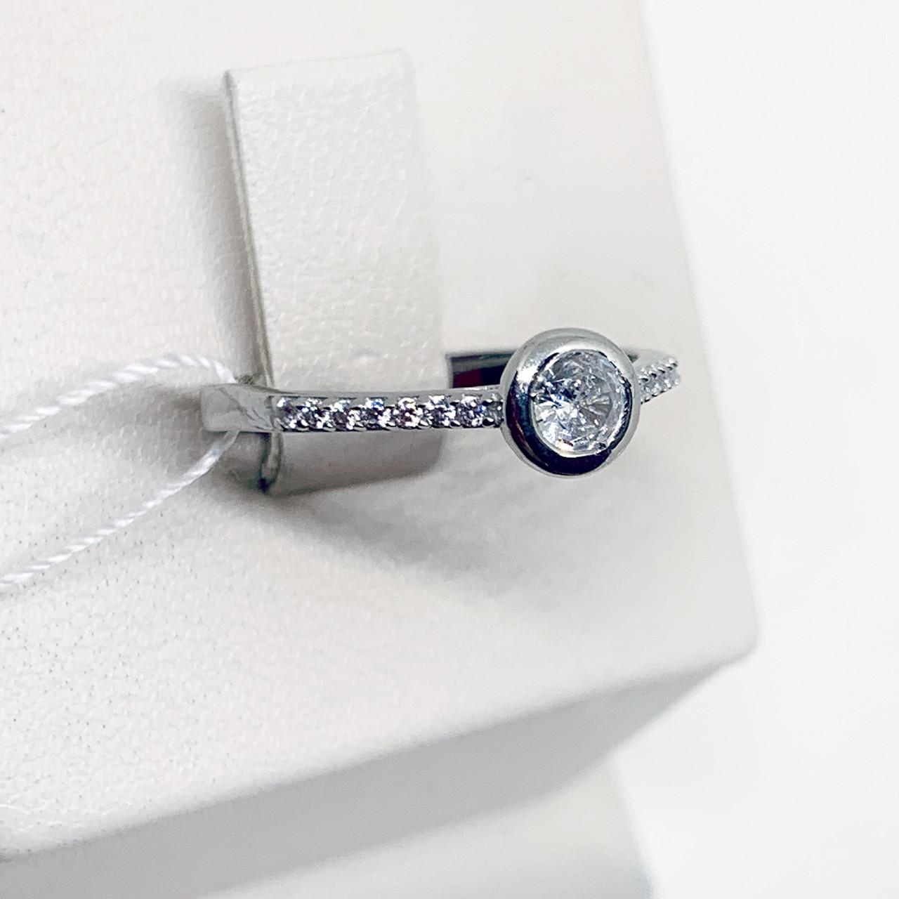 Кольцо серебряное с кубическим цирконием р. 18,5 1,39 г (1549096878)