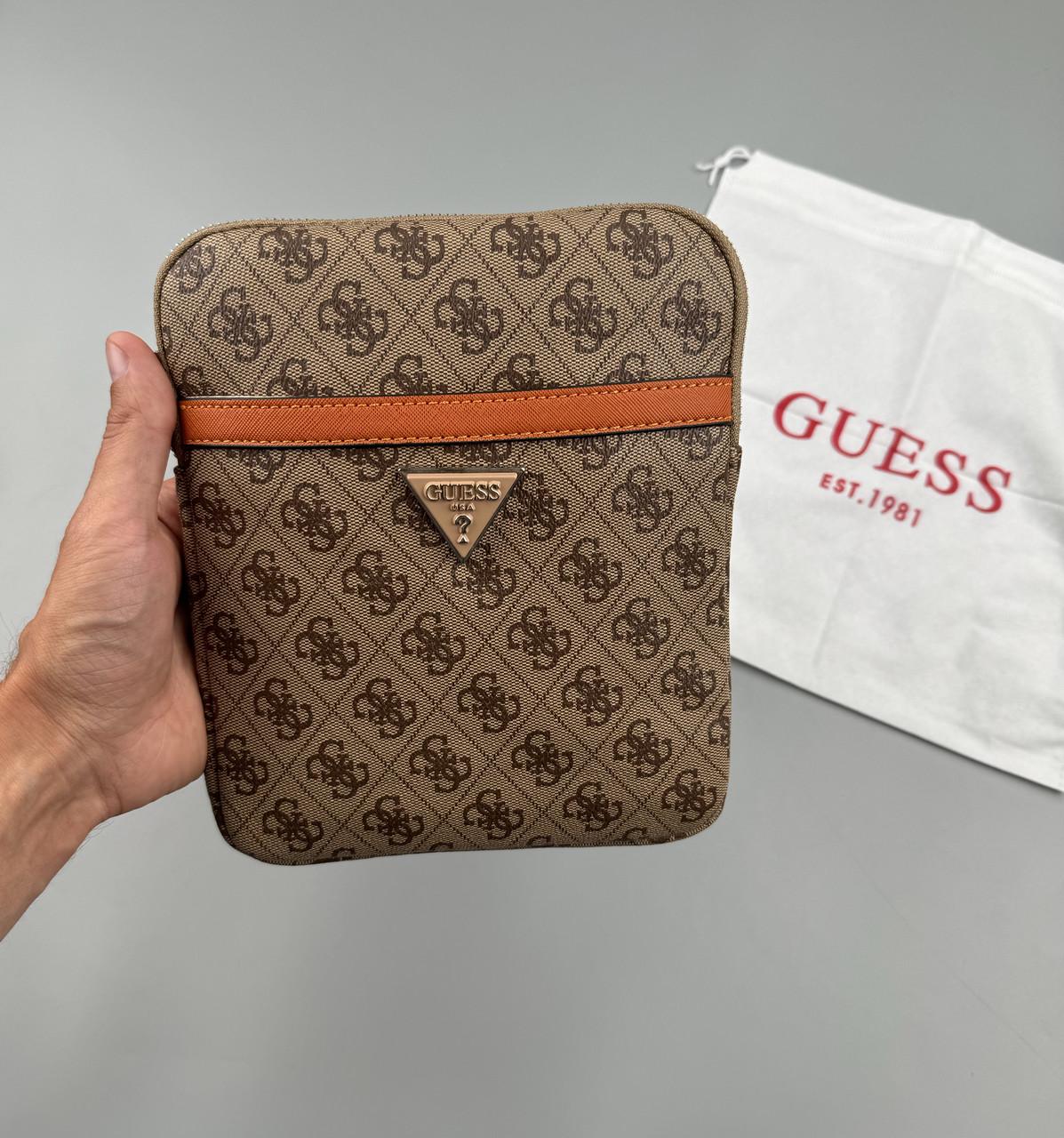 Барсетка через плечо Guess Vezzola Бежевый - фото 8 Барсетка через плечо Guess Vezzola Бежевый - фото 8