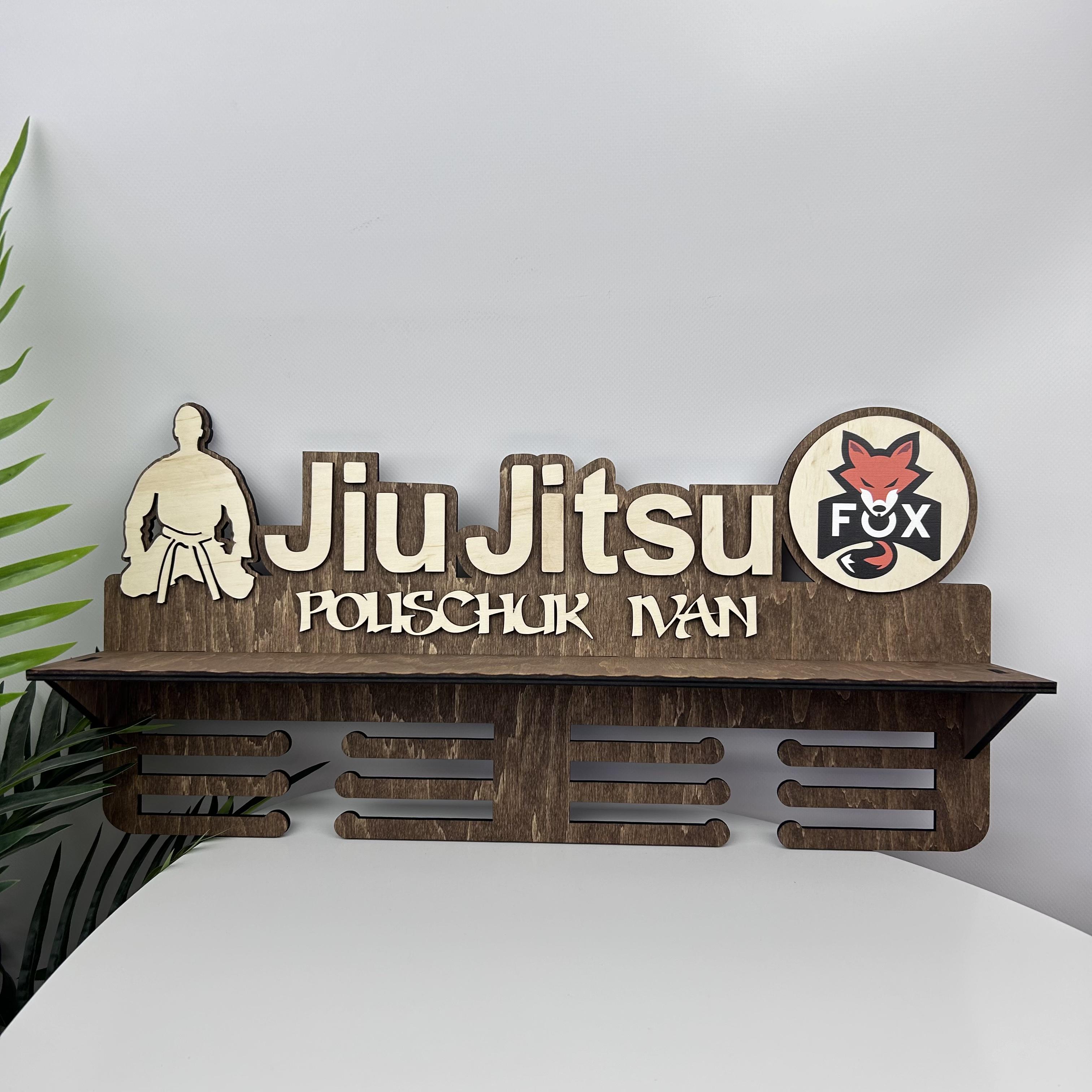 Полка деревянная с именем Джиу Джитсу (МЭ-0089)