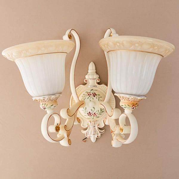 Бра Flora 2 плафона з матового скла Бежевий (YA009/2)