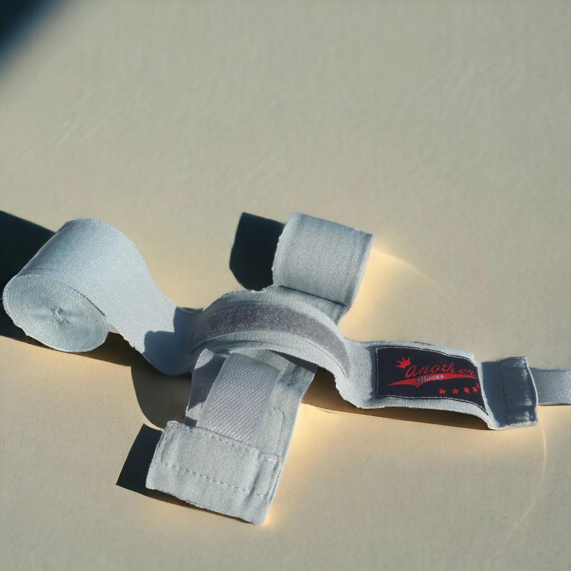 Бинты боксерские Another Boxer хлопок нейлон 3 м Серый (2_3_3m_8) - фото 3 Бинты боксерские Another Boxer хлопок нейлон 3 м Серый (2_3_3m_8) - фото 3