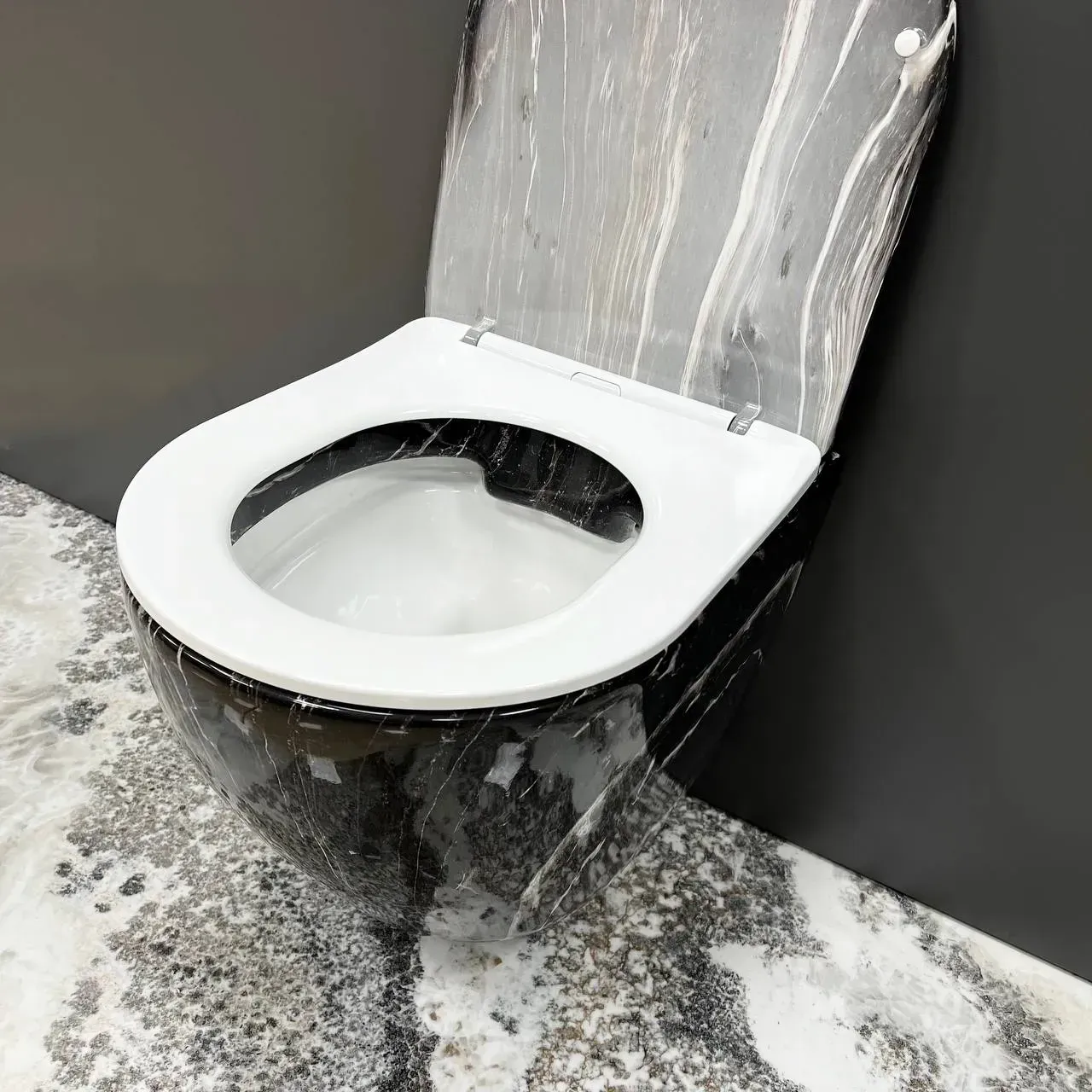 Унітаз підвісний VBI Vulcano безободковий 480x360 мм Чорний (RM-VBI-020403) - фото 3 Унітаз підвісний VBI Vulcano безободковий 480x360 мм Чорний (RM-VBI-020403) - фото 3