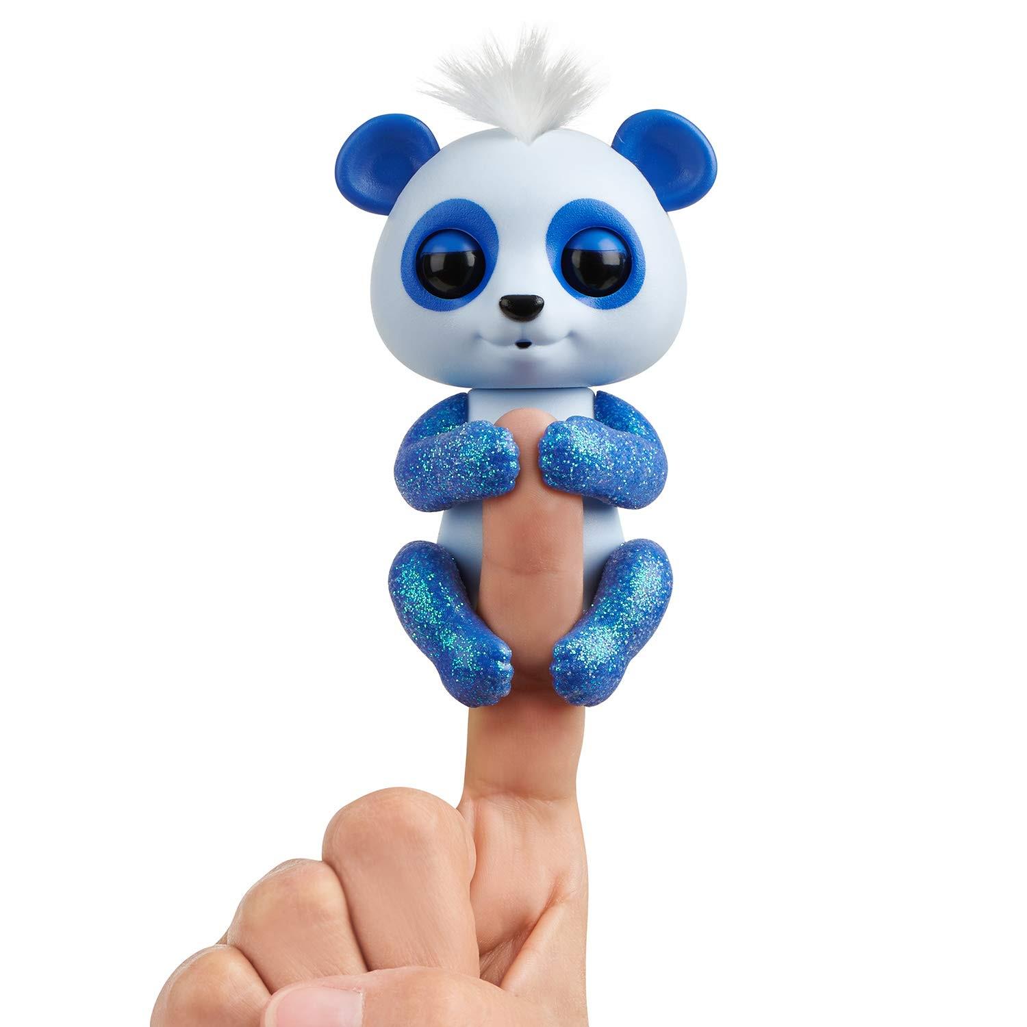 Интерактивная игрушка WowWee Fingerlings Glitter Panda (WWF08) - фото 2