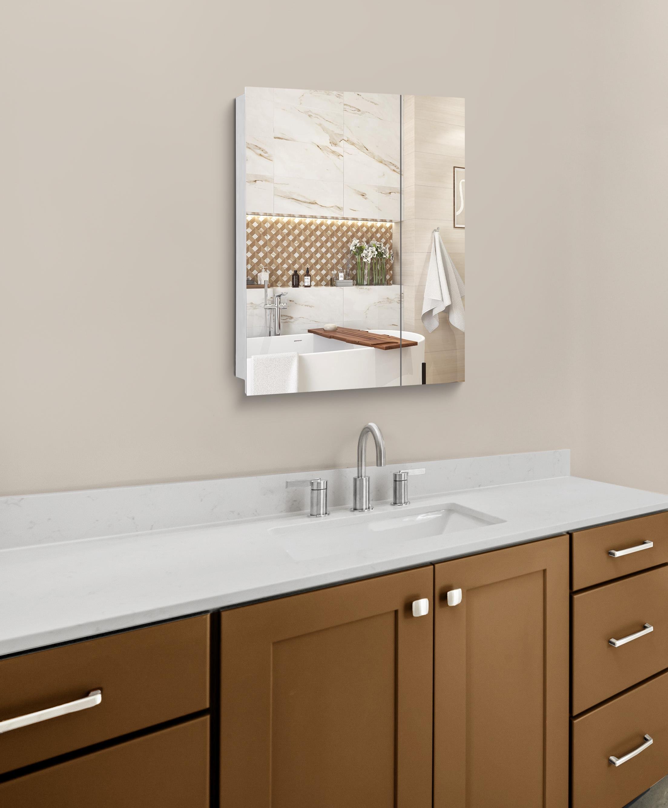 Шкаф зеркальный навесной в ванную комнату TR7-70 700х700х140 мм