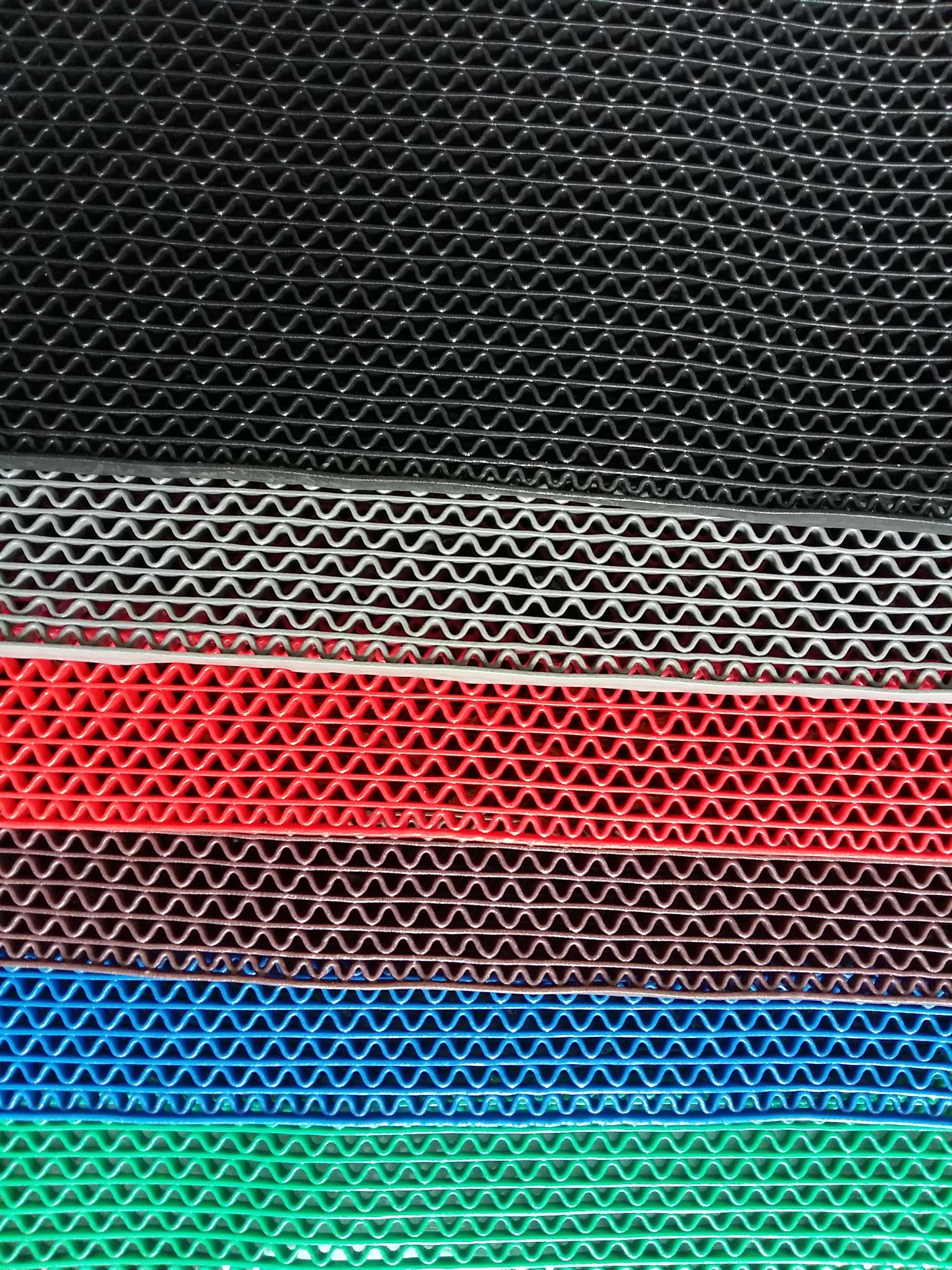 Рулонна доріжка Зет ПВХ 4,5х1220 мм Зелений - фото 5 Рулонна доріжка Зет ПВХ 4,5х1220 мм Зелений - фото 5