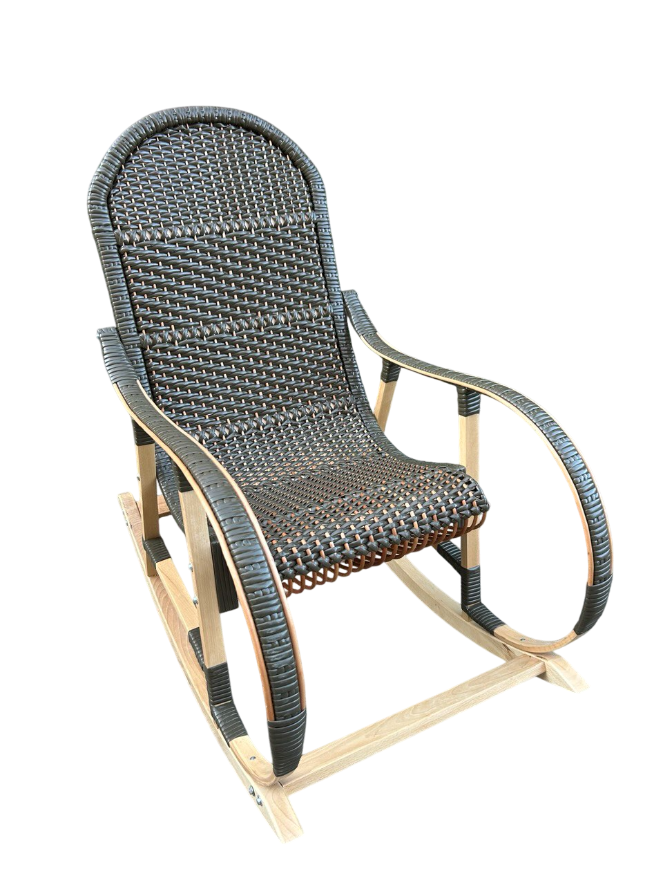 Кресло-качалка из ротанга с деревянным каркасом для дома и сада