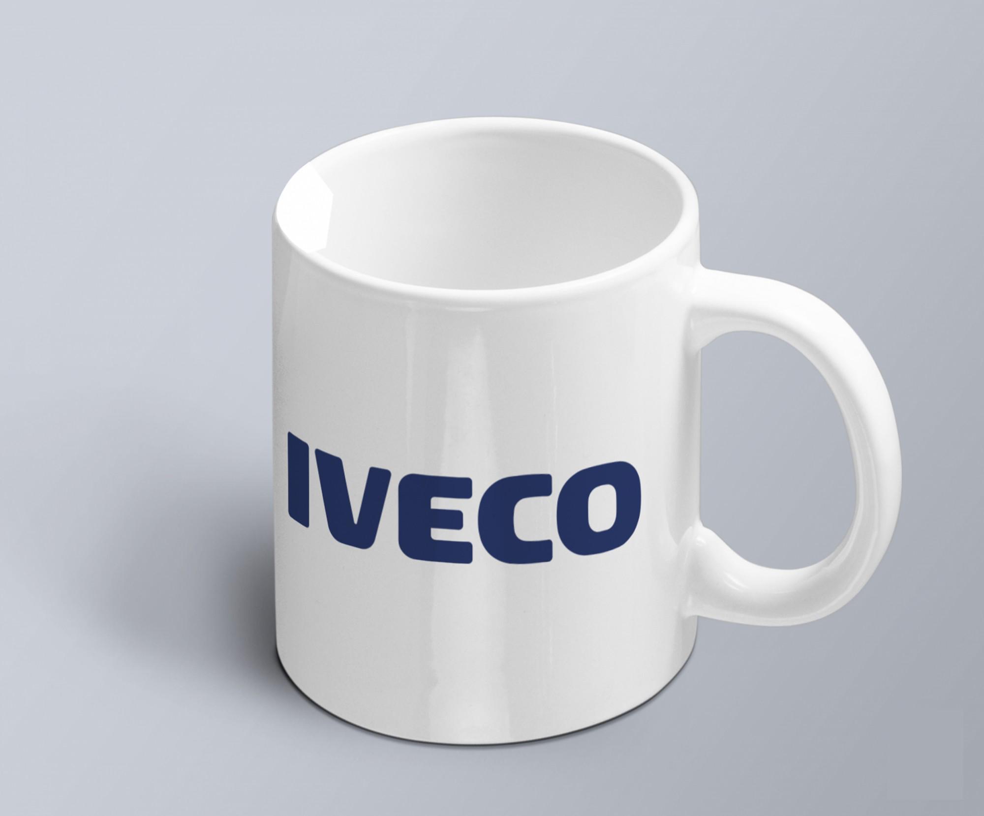 Чашка с принтом авто логотип Iveco (02010102047) Чашка с принтом авто логотип Iveco (02010102047)