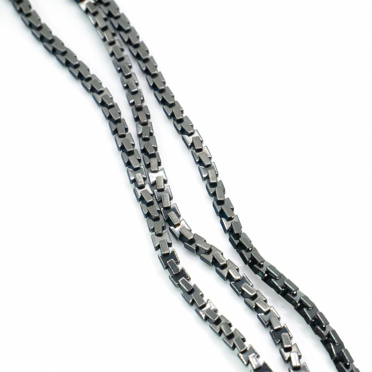 Бусины Змейка Гематит 3х3 мм 40 см 185 шт. Серый (БГ0303р12) Бусины Змейка Гематит 3х3 мм 40 см 185 шт. Серый (БГ0303р12)