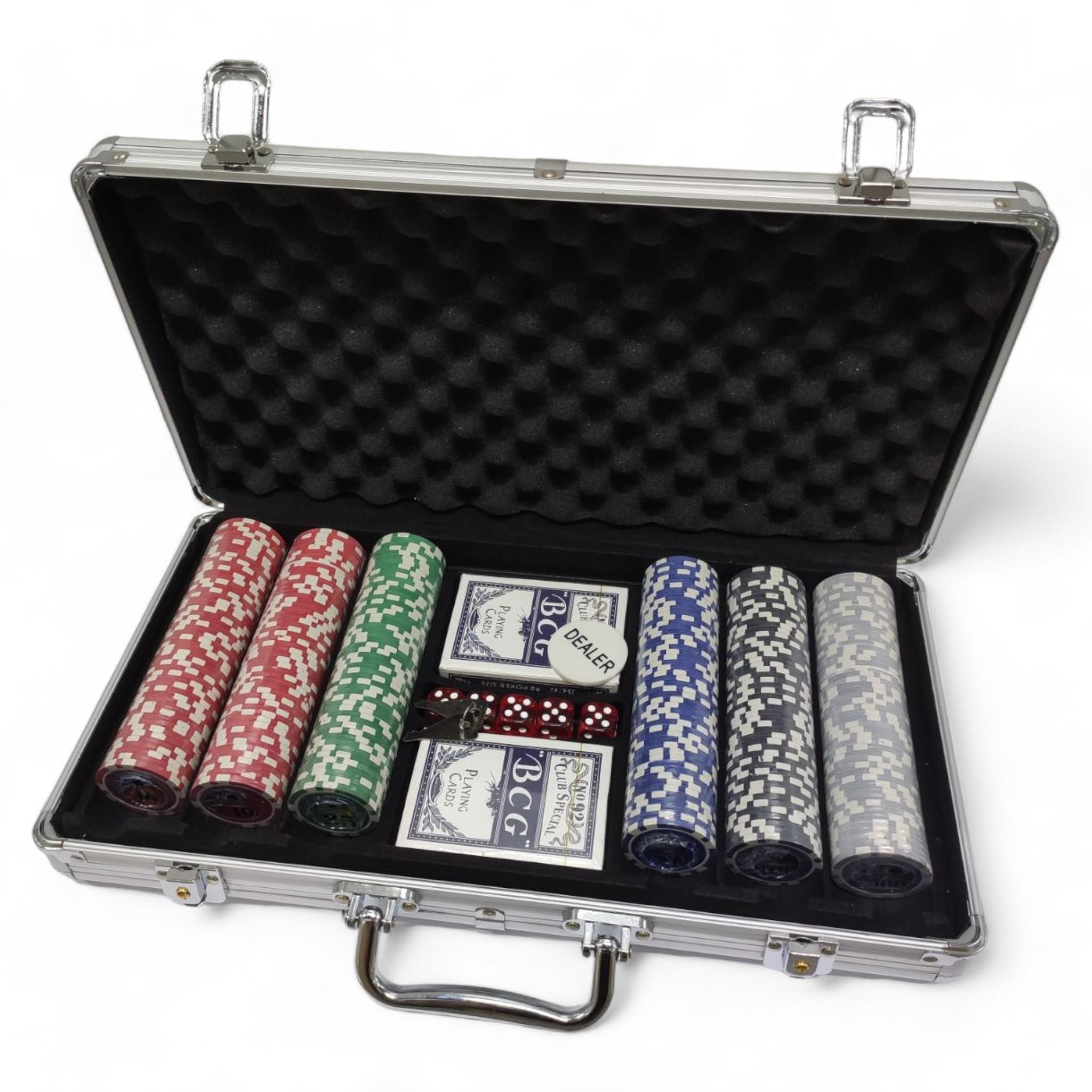 Набір ігровий покер Poker Game Set на 300 фішок з номіналом в алюмінієвому кейсі (25713697)