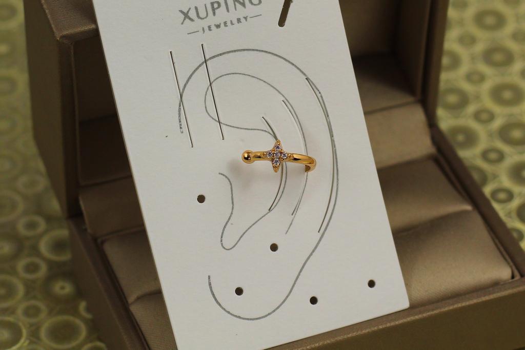Серьги кафы Xuping Jewelry рождественская звезда 6 мм Золотистый (31425372)