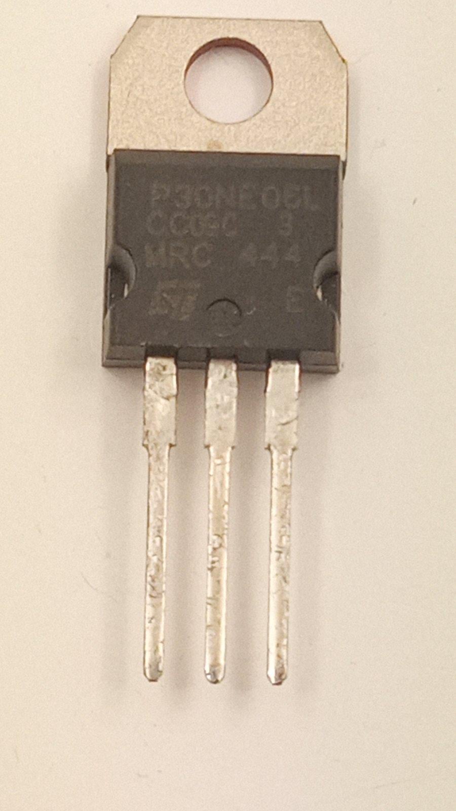 Транзистор STP30NE06L n-channel 60V 30A 0,035Om TO-220 (08673)