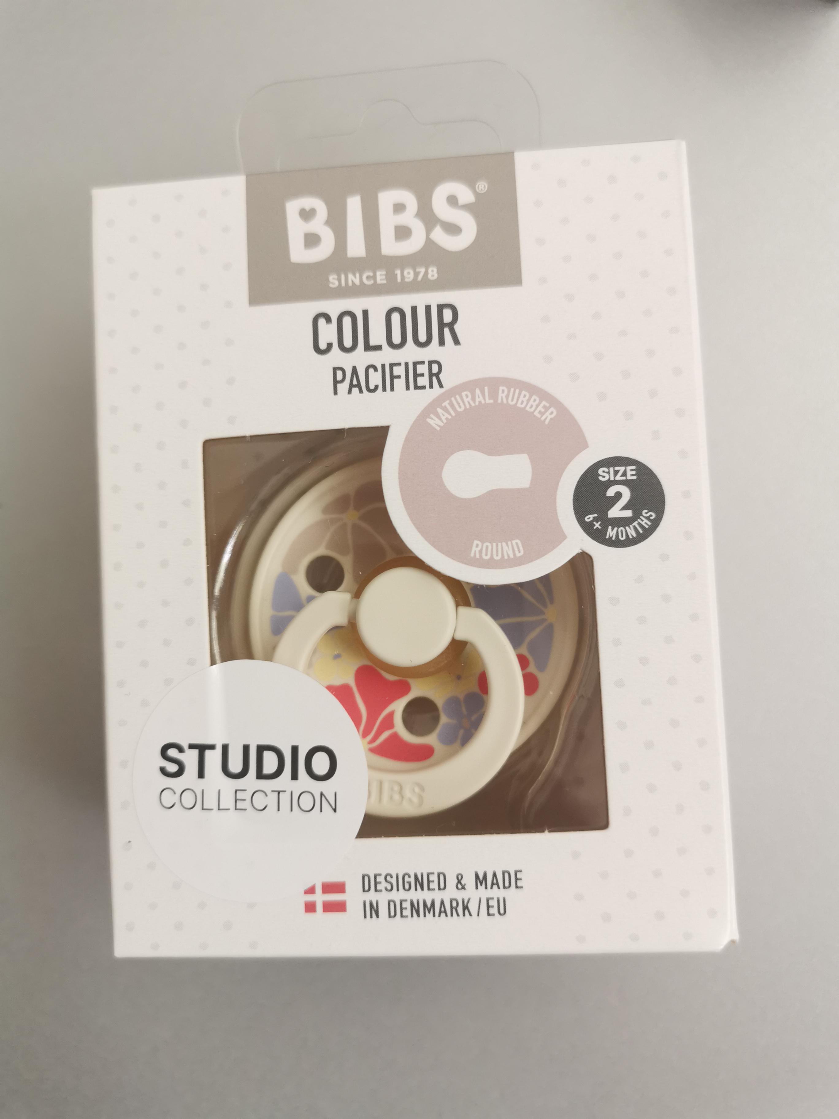 Пустушка Bibs Studio Colour 6-18 міс Latex Round кругла Flower Child Ivory (146)