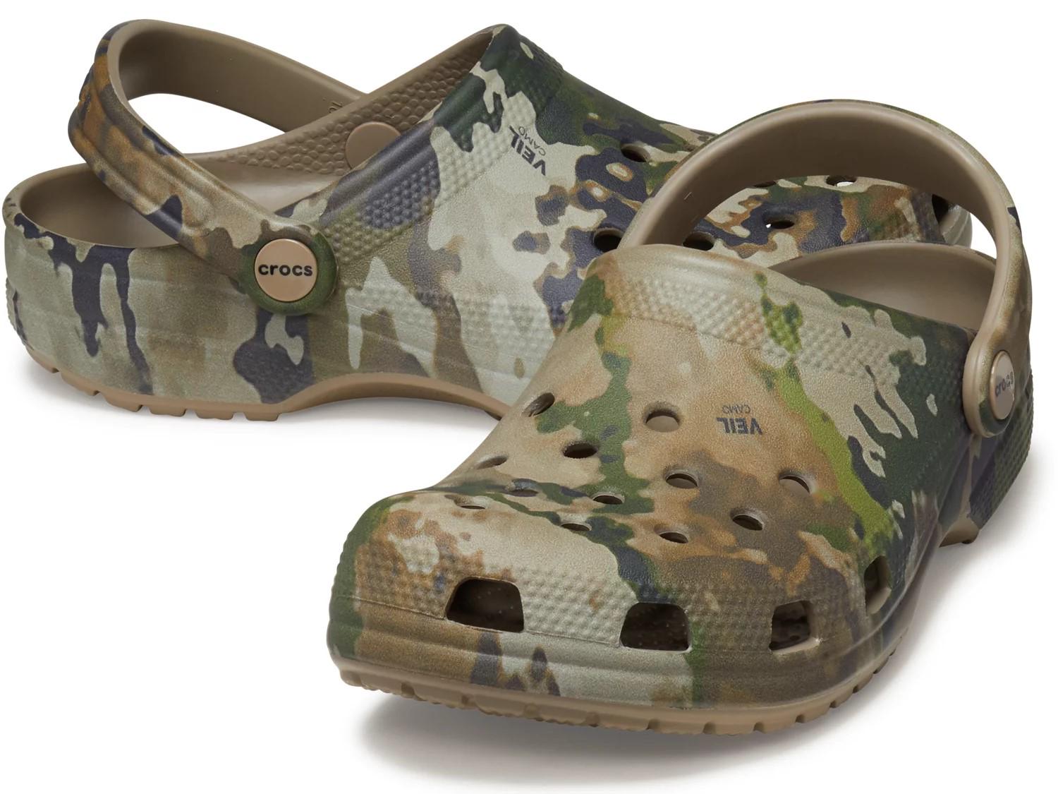 Сабо Crocs Veil Abstract Classic р. 42-43 Khaki (26434377) - фото 1 Сабо Crocs Veil Abstract Classic р. 42-43 Khaki (26434377) - фото 1