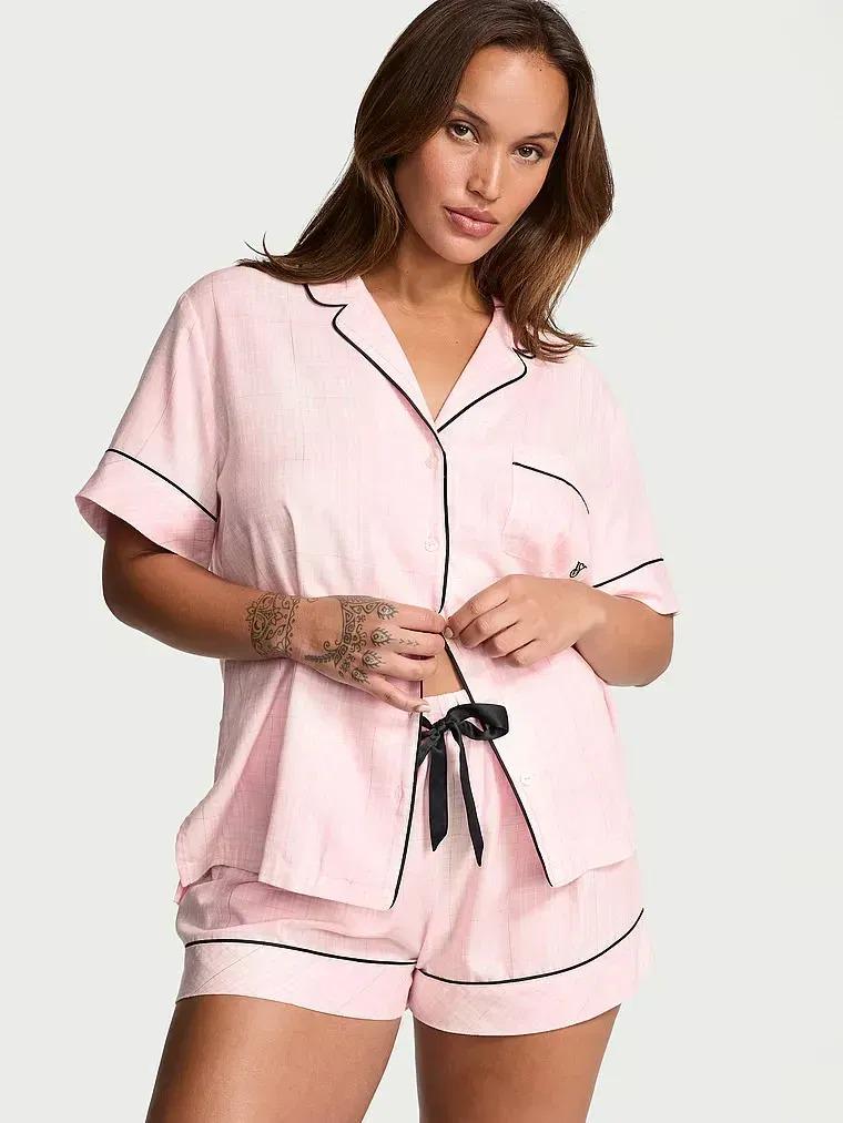 Піжама сорочка/шорти сатинова Victoria's Secret Flannel Short Pajama Set S Рожевий (26926843)