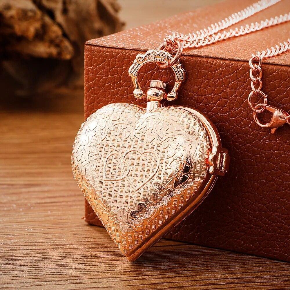 Годинник кишеньковий на ланцюжку у формі серця Love Рожеве золото (2149939280) - фото 2 Годинник кишеньковий на ланцюжку у формі серця Love Рожеве золото (2149939280) - фото 2