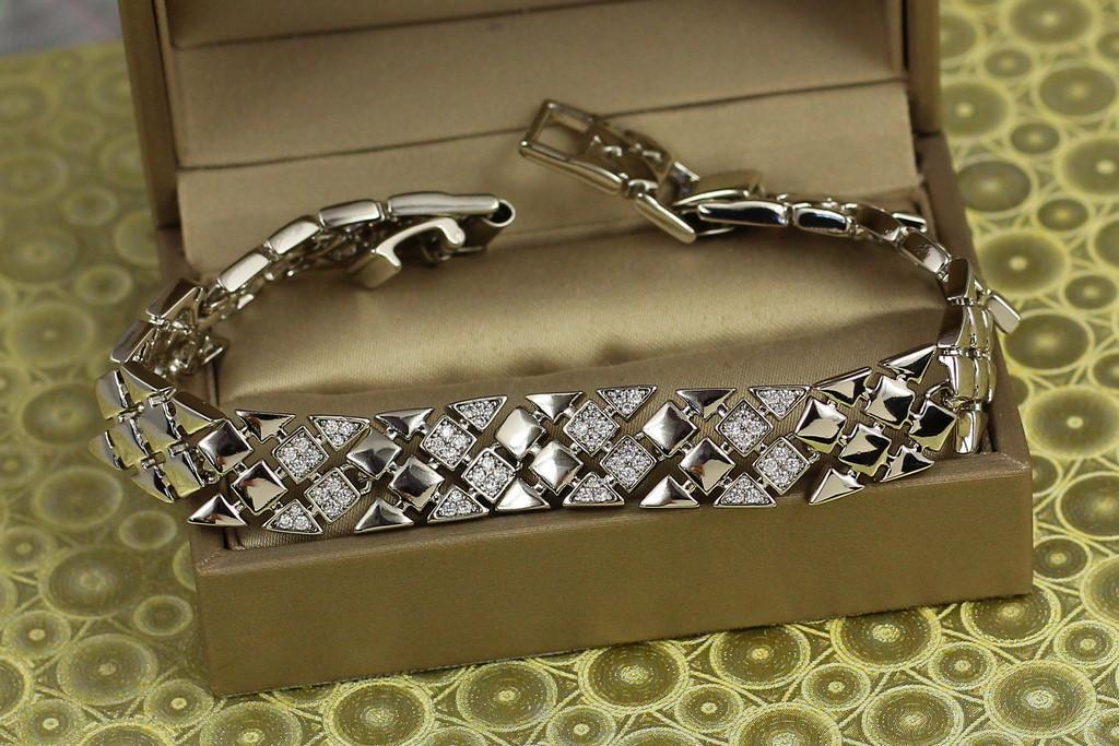 Браслет Xuping Jewelry Россыпь ромбов 19,5 см 11 мм Серебристый (2390722798) Браслет Xuping Jewelry Россыпь ромбов 19,5 см 11 мм Серебристый (2390722798)
