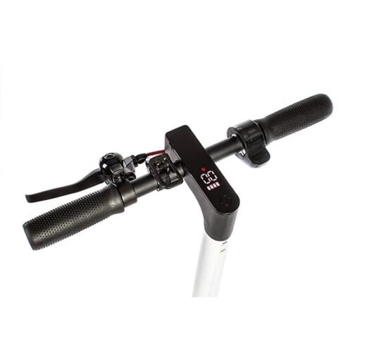 Електросамокат Crosser E9 Premium MAX Perforation d 10" 15Ah/600W White - фото 2