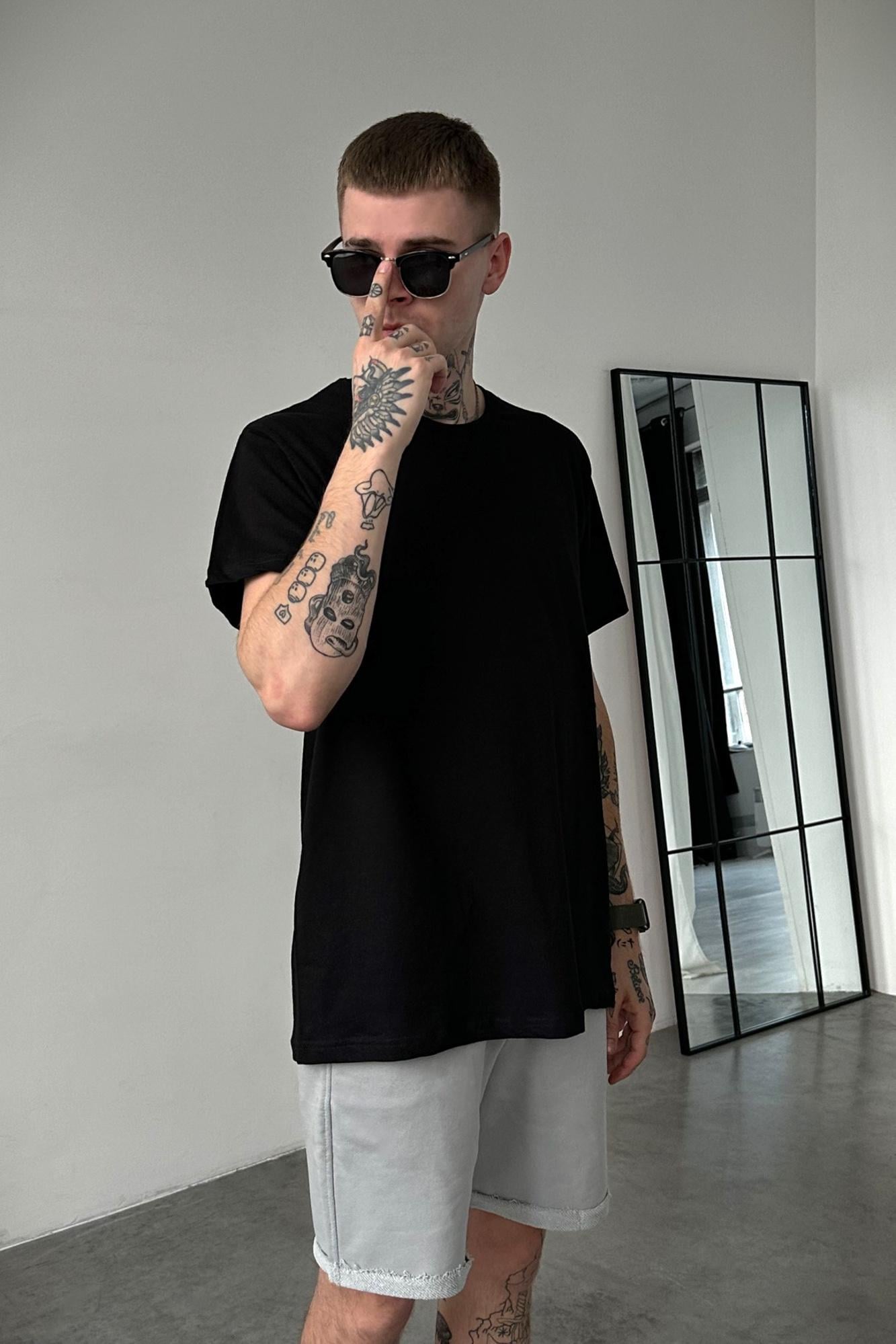 Футболка оверсайз Without Great 24 Man L/XL Black (XL7000033) Футболка оверсайз Without Great 24 Man L/XL Black (XL7000033)