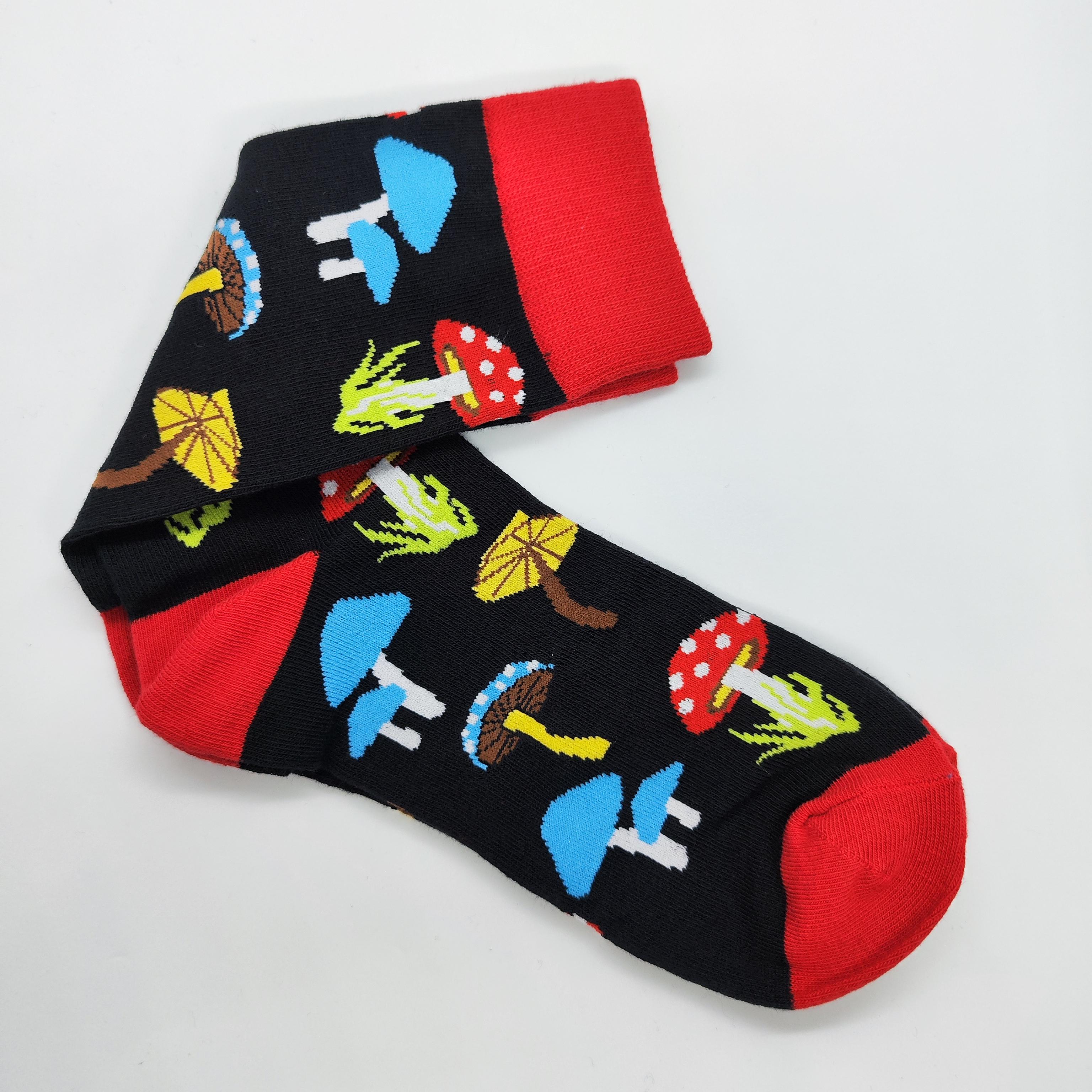 Шкарпетки унісекс Гриби one size р. 35-45 Чорний (24389307) Шкарпетки унісекс Гриби one size р. 35-45 Чорний (24389307)