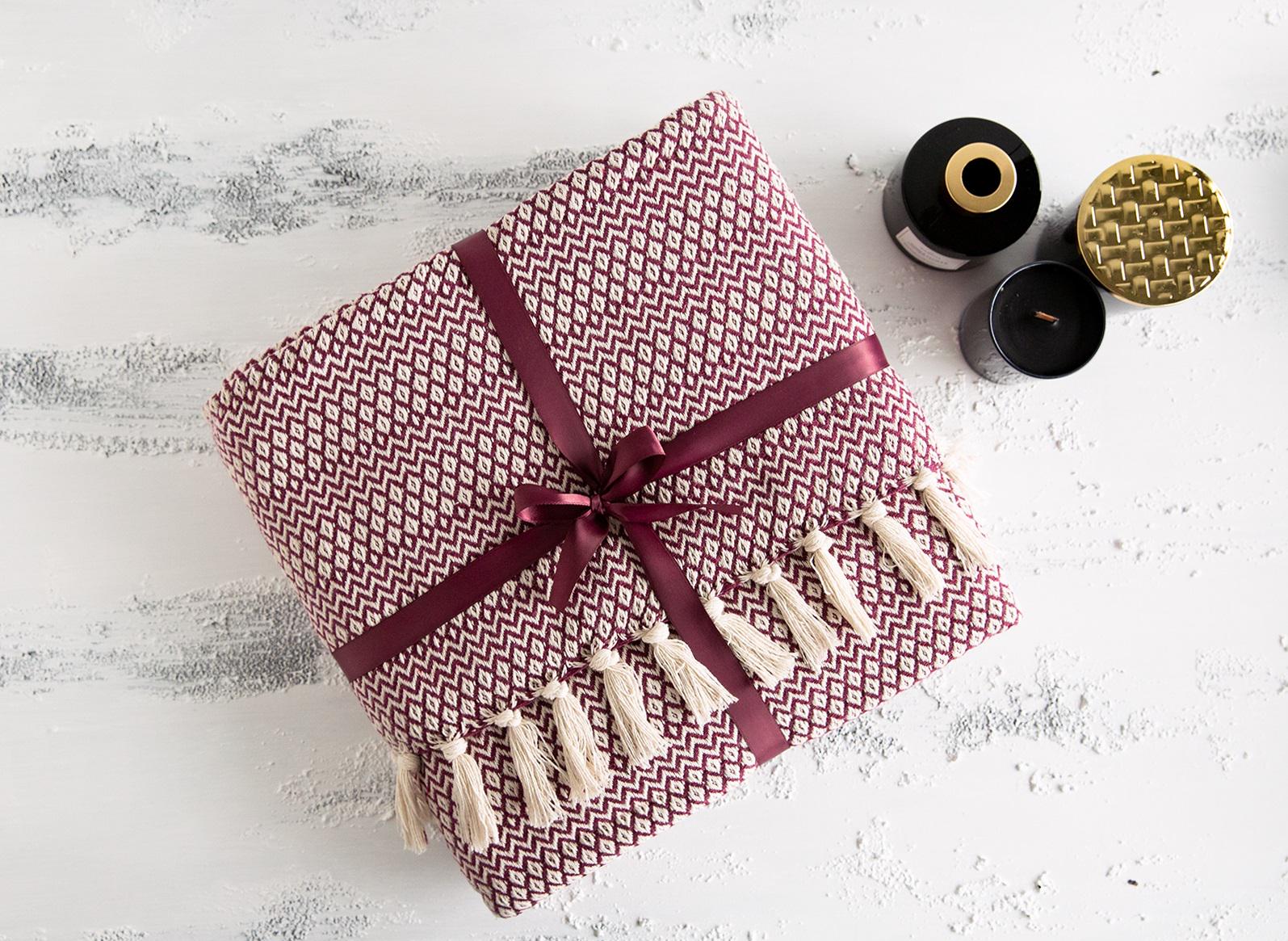 Покривало-піке Karaca Home Levi 200х230 см євро Бордовий (13512816) - фото 2 Покривало-піке Karaca Home Levi 200х230 см євро Бордовий (13512816) - фото 2