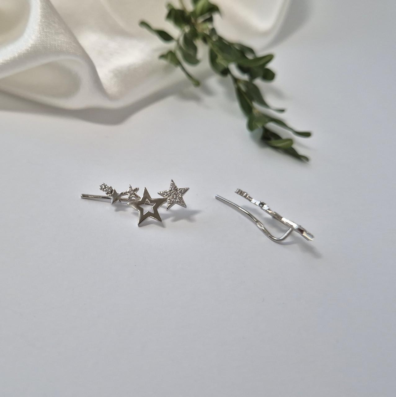 Серьги каффы звезды с белыми камнями серебро 925 пробы родированное 2,60 г (2412г)