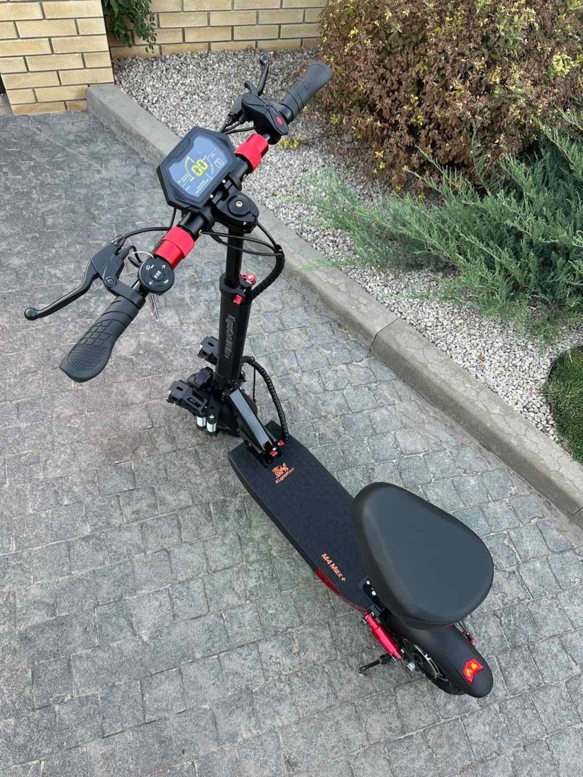 Электросамокат двухмоторный с сидением KugooKirin M4 Max+ Plus NFC key 2000W 23Ah - фото 5 Электросамокат двухмоторный с сидением KugooKirin M4 Max+ Plus NFC key 2000W 23Ah - фото 5