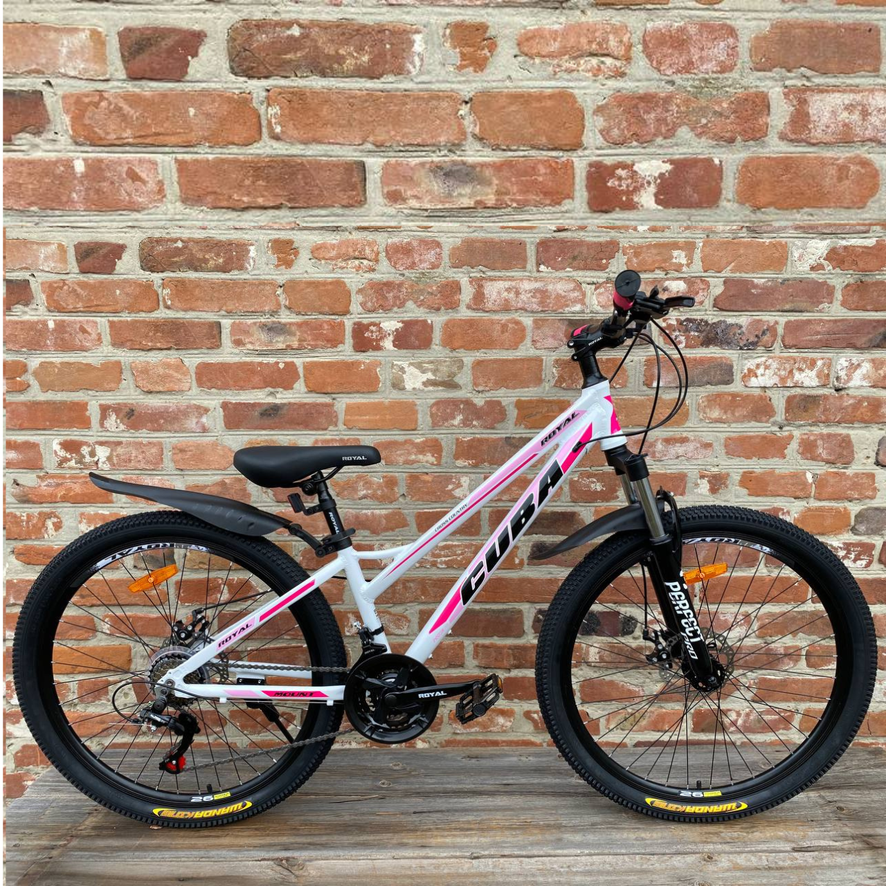 Велосипед AL Royal CUBA 26" 13" рама 2025 Бело-малиновый - фото 2 Велосипед AL Royal CUBA 26" 13" рама 2025 Бело-малиновый - фото 2