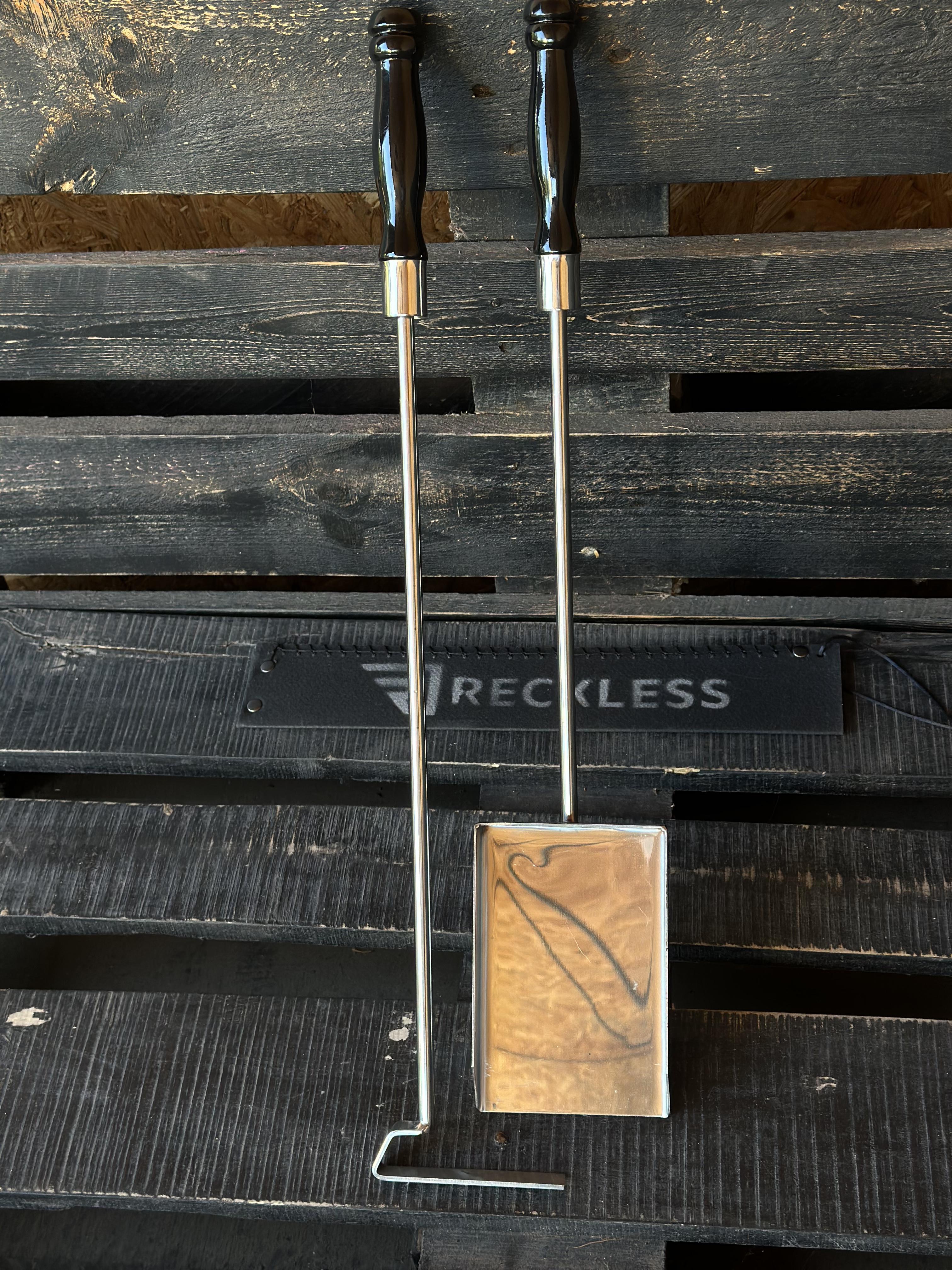 Кочерга совок Reckless Vavilon нержавіюча сталь із дерев'яною ручкою 650 мм - фото 2 Кочерга совок Reckless Vavilon нержавіюча сталь із дерев'яною ручкою 650 мм - фото 2