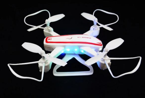 Квадрокоптер Phantom QY66-R2A c Wi-Fi камерою переворот на 360 градусів - фото 2 Квадрокоптер Phantom QY66-R2A c Wi-Fi камерою переворот на 360 градусів - фото 2