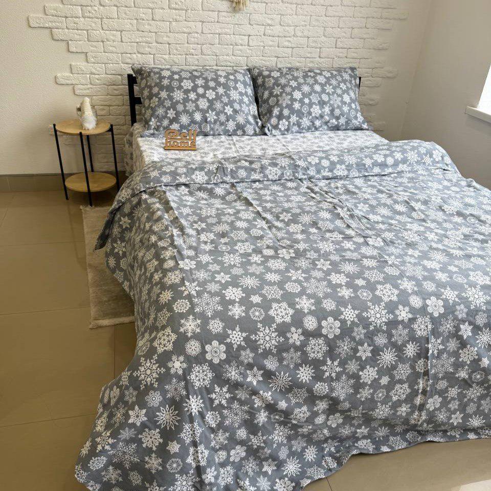 Комплект постельного белья Ell Home фланель семейный наволочки 50x70 см/70x70 см Снежинки Mix (29288995) - фото 2 Комплект постельного белья Ell Home фланель семейный наволочки 50x70 см/70x70 см Снежинки Mix (29288995) - фото 2