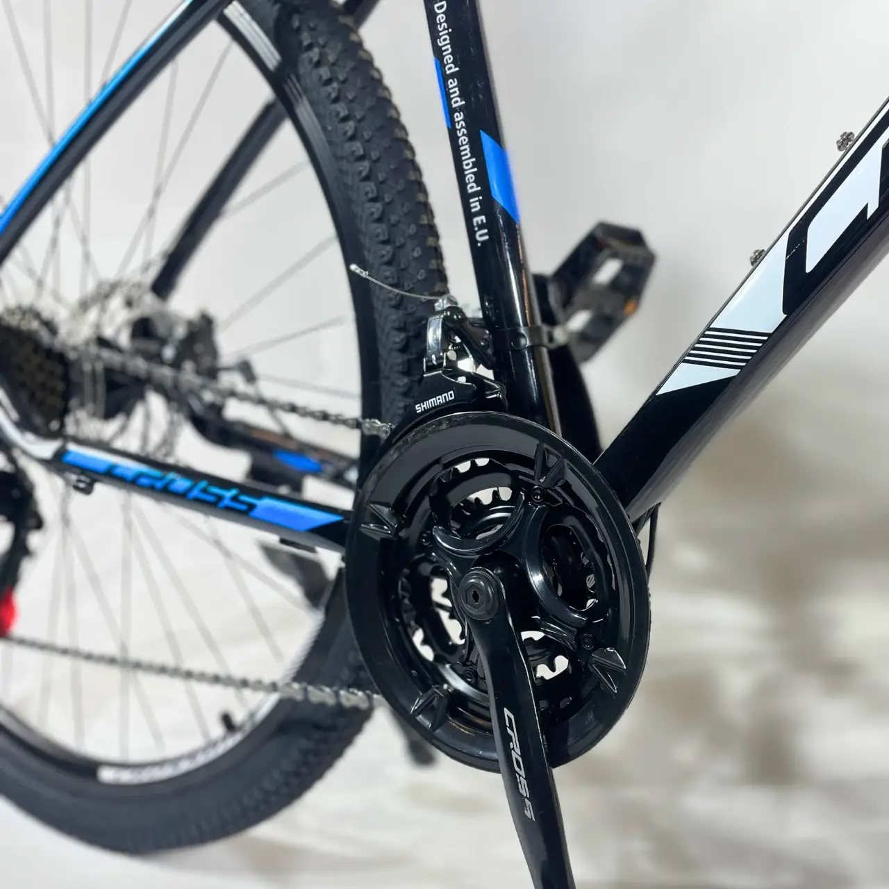 Велосипед CrossBike 26" Tracker 2025 Рама 17" Black/Blue - фото 3