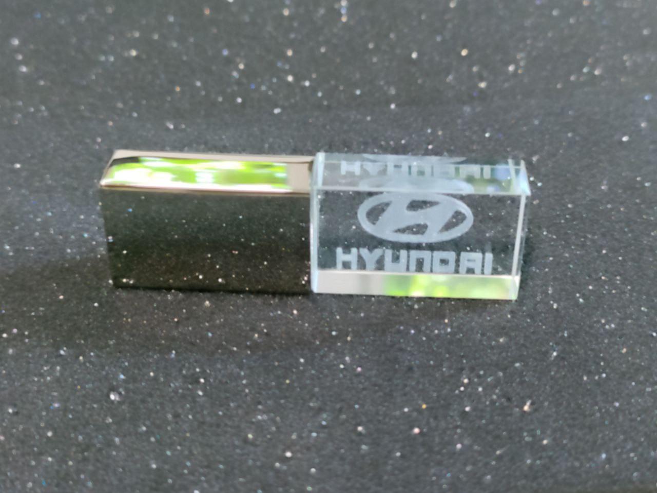 Флешка з логотипом Hyundai 32 ГБ (1409355222)