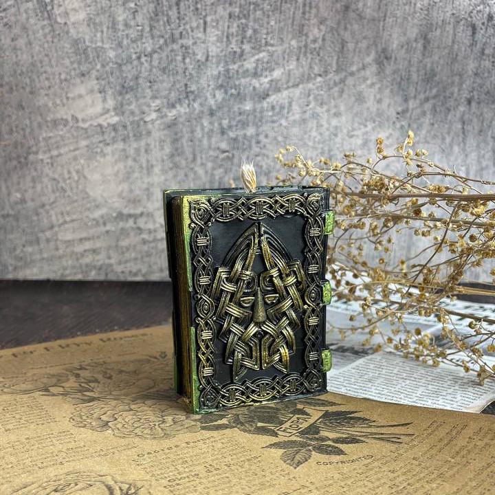 Свічка воскова Книга роду (1492) - фото 5 Свічка воскова Книга роду (1492) - фото 5