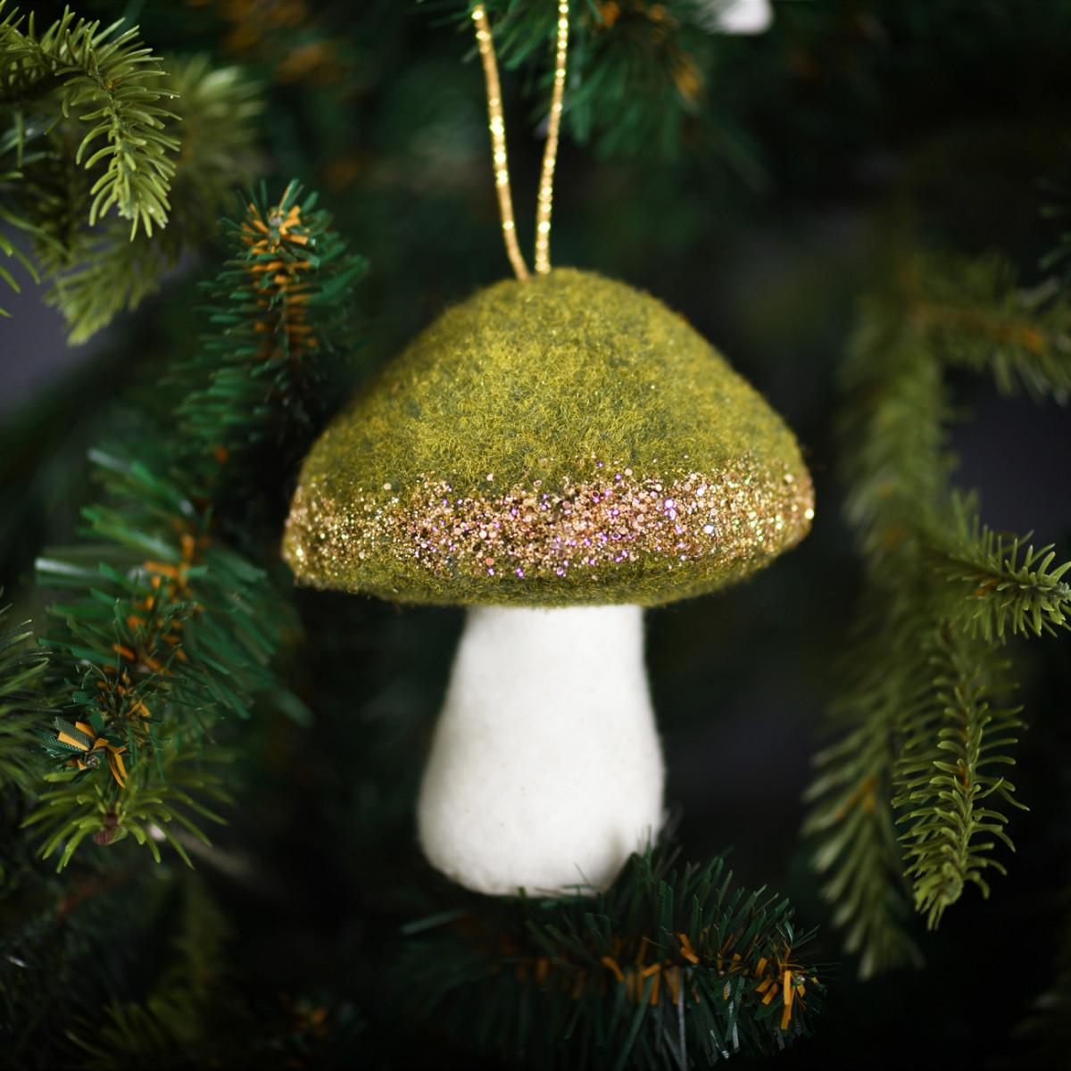 Игрушка на елку Гриб 9 см Темно-зеленая (TY-5-R-319)