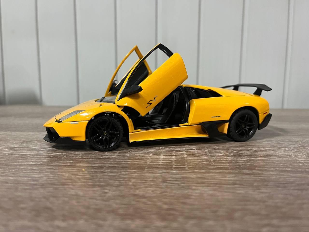 Игрушечная машинка Rastar Lamborghini LP670-4 1/24 металлическая (39300) - фото 6 Игрушечная машинка Rastar Lamborghini LP670-4 1/24 металлическая (39300) - фото 6