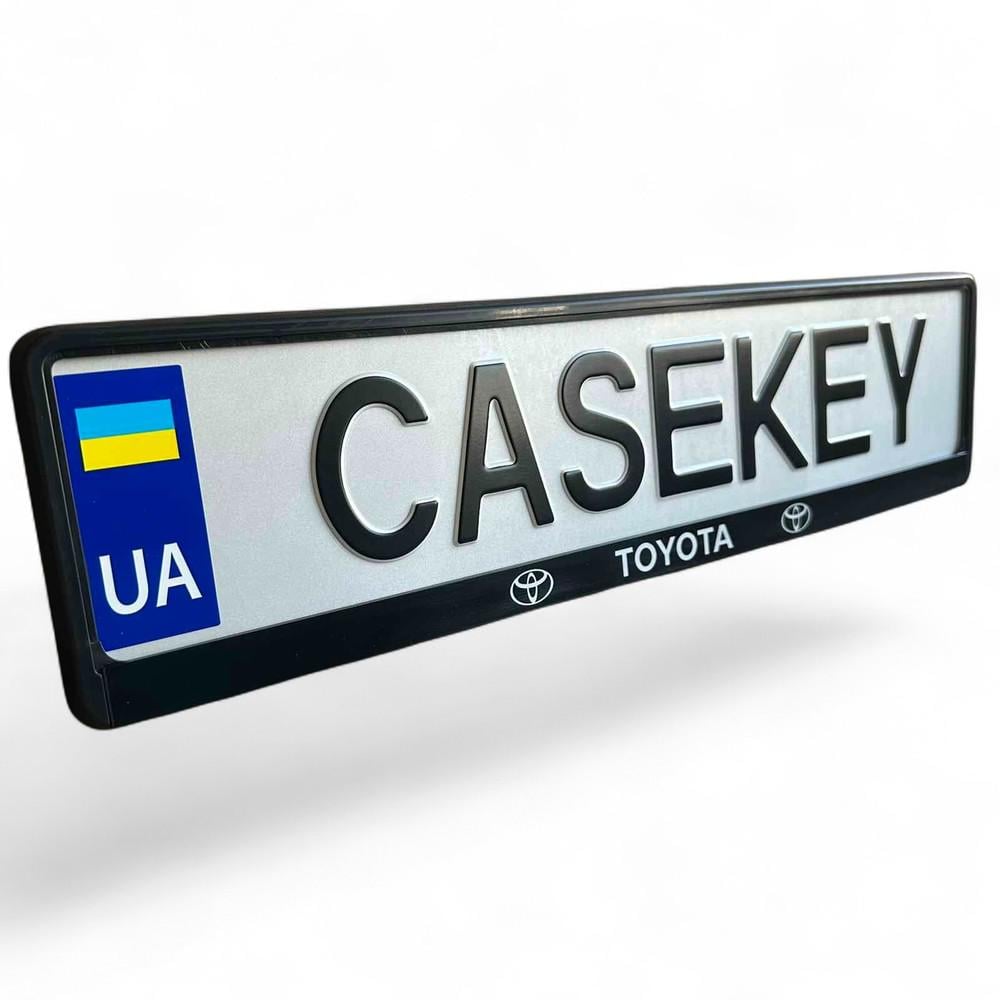 Авторамка с лакированной печатью Toyota (toramka1)