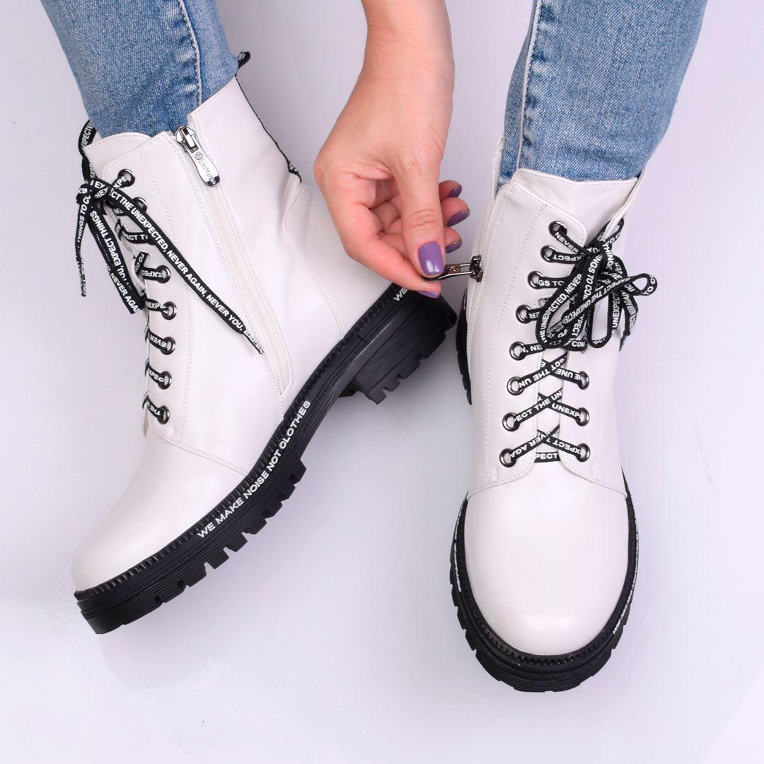 Ботинки женские на шнуровке 333653 р. 38 25 см Ботинки женские на шнуровке 333653 р. 38 25 см