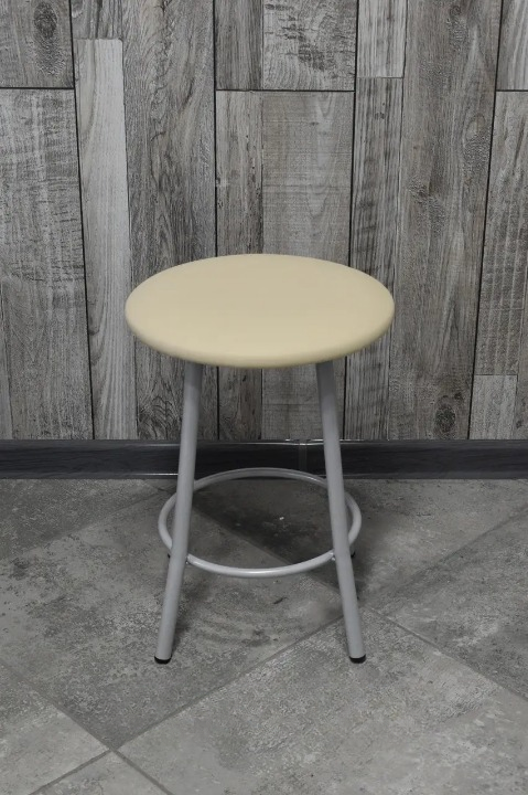 Табурет кухонний Муза металевий з м'яким сидінням 30х45 см Бежевий/Сірий (28374503)