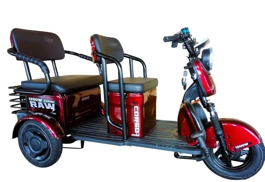 Электрический трицикл Corso RAW 1200W 72V 28Ah Красный Электрический трицикл Corso RAW 1200W 72V 28Ah Красный