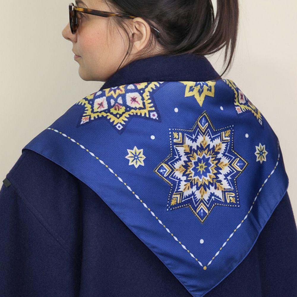 Платок шелковый Presentville Армани с принтом Звезды на синем фоне 68х68 см (HUST_26NY008)