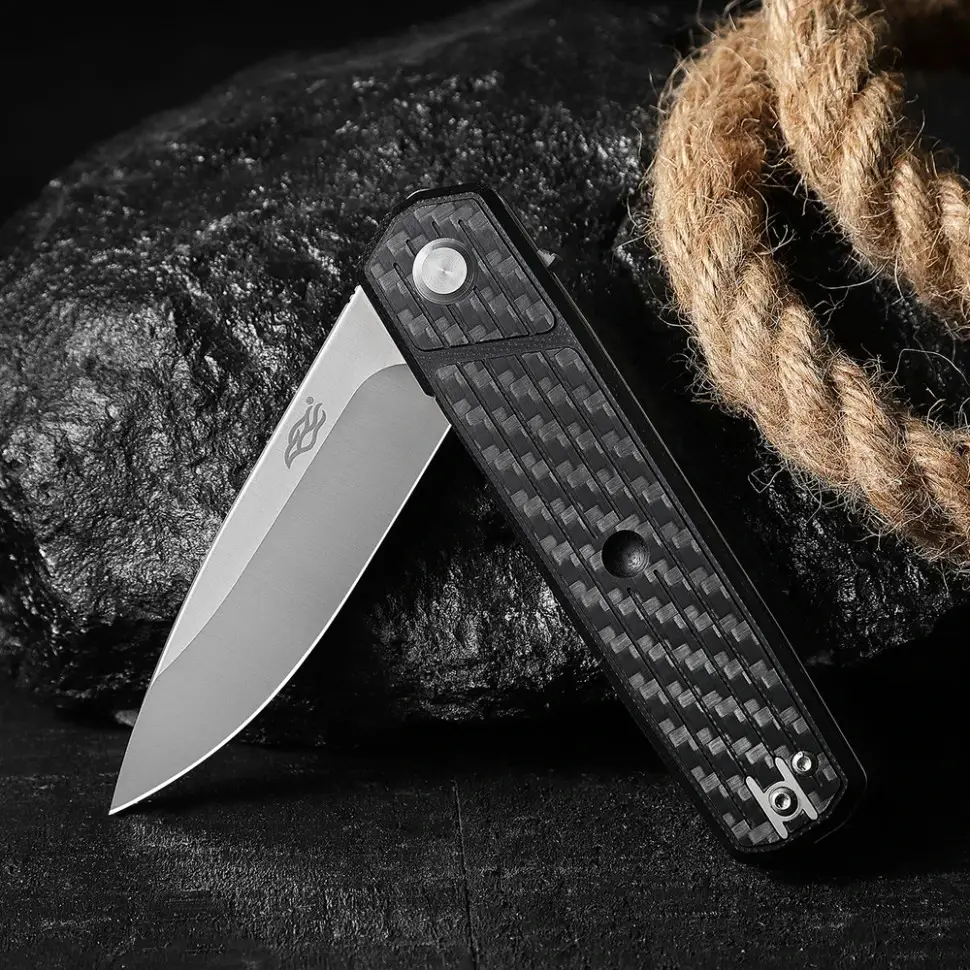 Нож складной Firebird FH927-CF сталь D2 Черный карбон (FH927-CF) - фото 3 Нож складной Firebird FH927-CF сталь D2 Черный карбон (FH927-CF) - фото 3