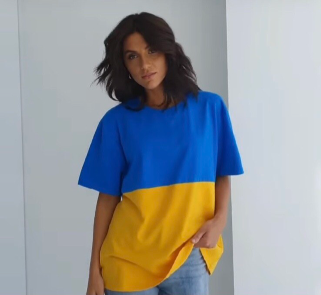 Футболка жіноча Hibrand оверсайс M Жовто-блакитний (Wn186)