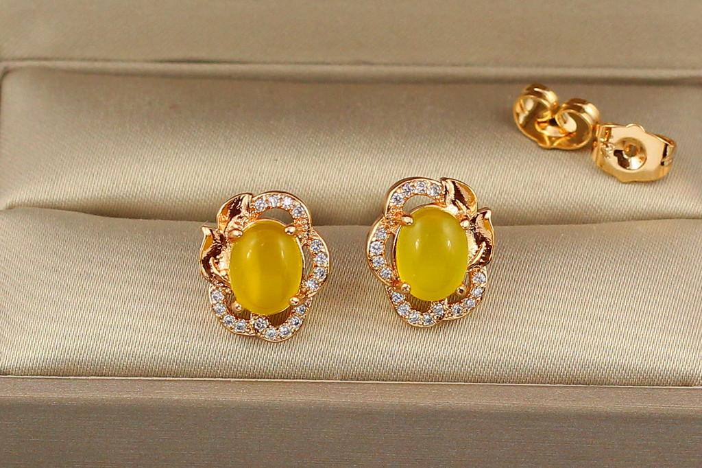 Серьги гвоздики Xuping Jewelry Овальный камень 1,5 см Золотистый