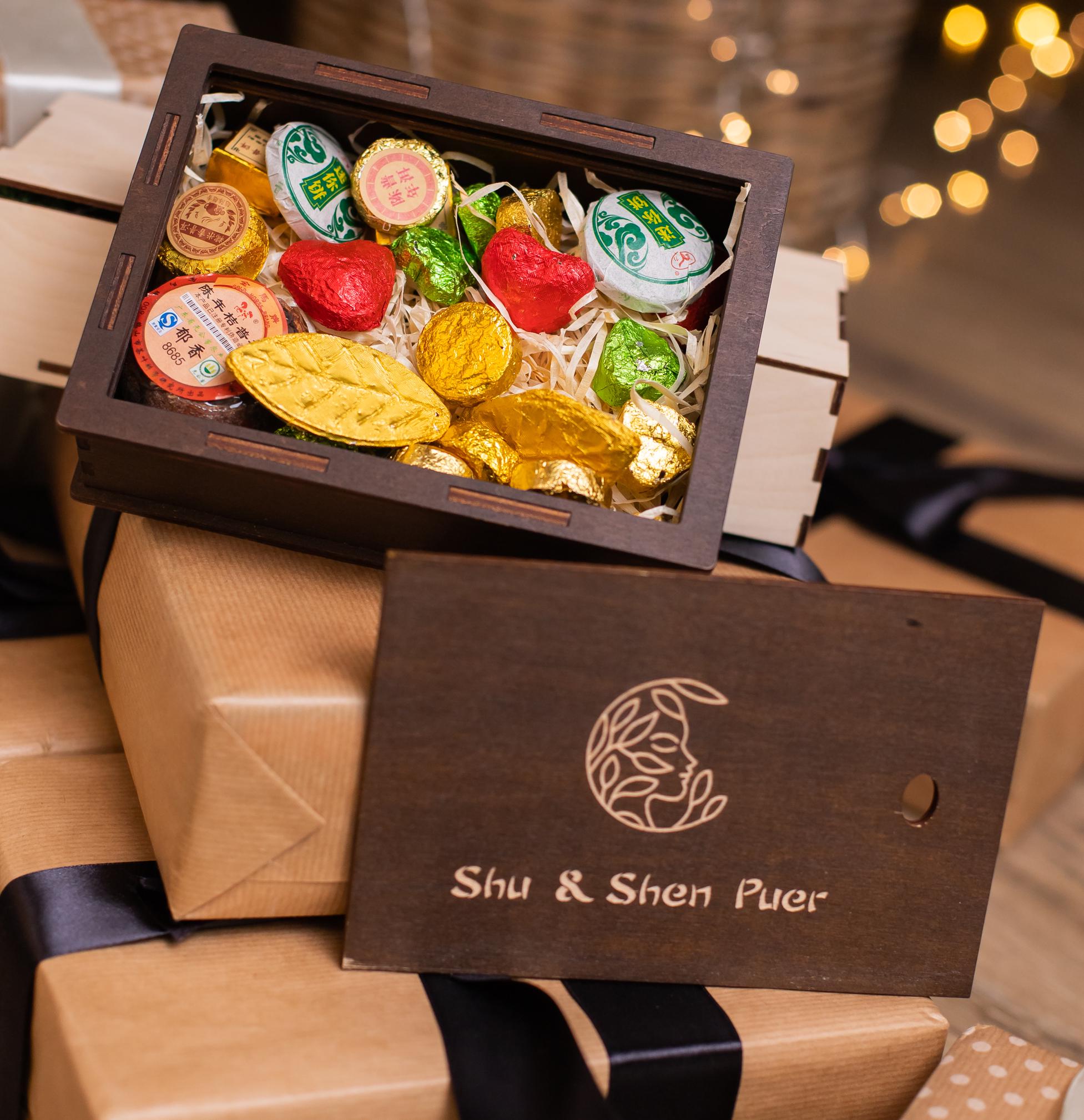 Подарочный набор чая Пуер Шу и Шен ассорти Natea Tea Nations в деревянной коробке