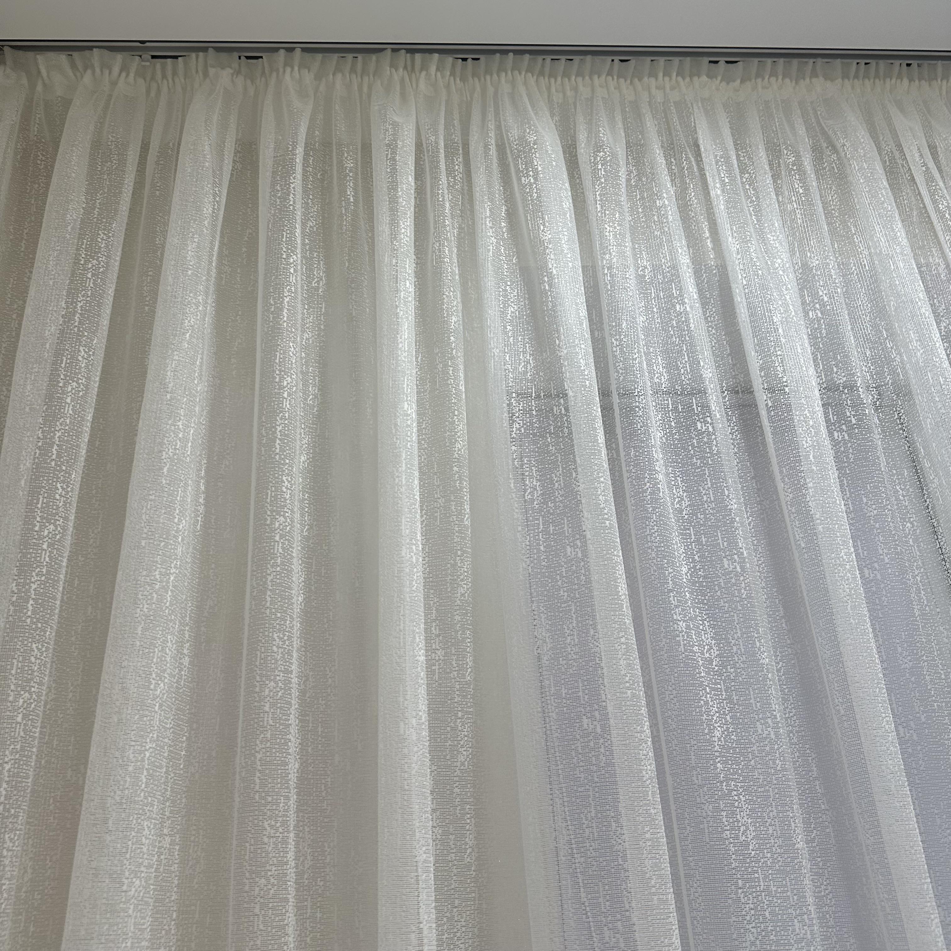 Тюль жаккард готова с узором 400х270 см на тесьме 6 см 2 ряда петель Молочный (ТПМ-4) - фото 9 Тюль жаккард готова с узором 400х270 см на тесьме 6 см 2 ряда петель Молочный (ТПМ-4) - фото 9